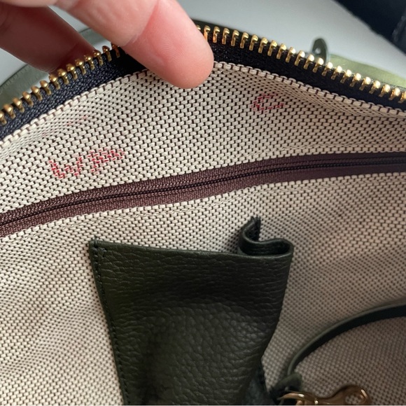 Dooney and Bourke Awl Leather Green Barrel Papillon Bag Purse - Picture 16 of 16